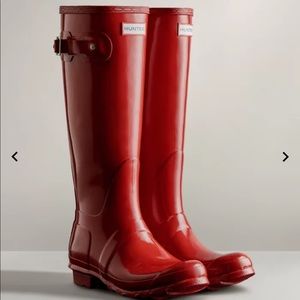 Military Red Hunter Tall Glossy Boots with Socks